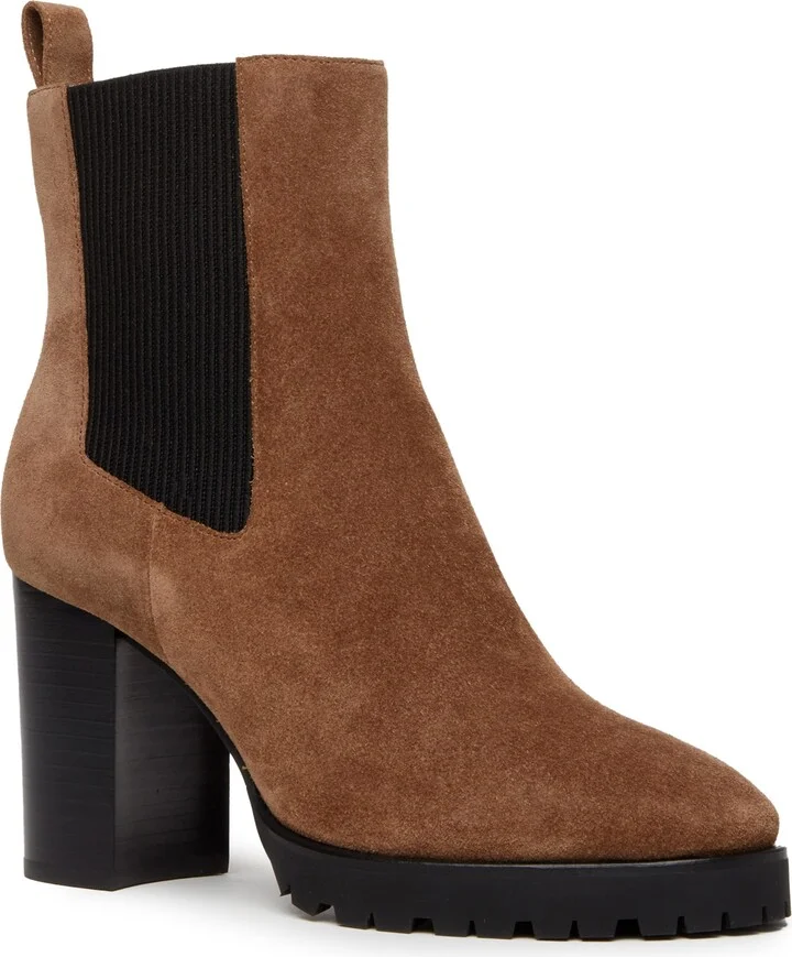 Izzy Chelsea Boot