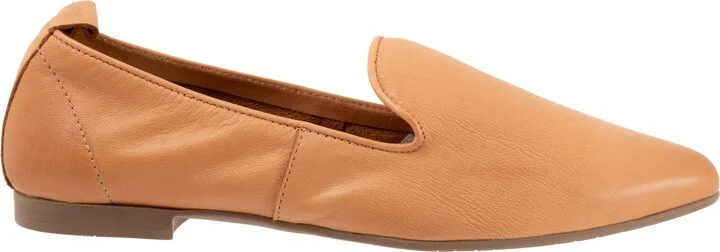 Izzy Pointed Toe Flat - Image 3