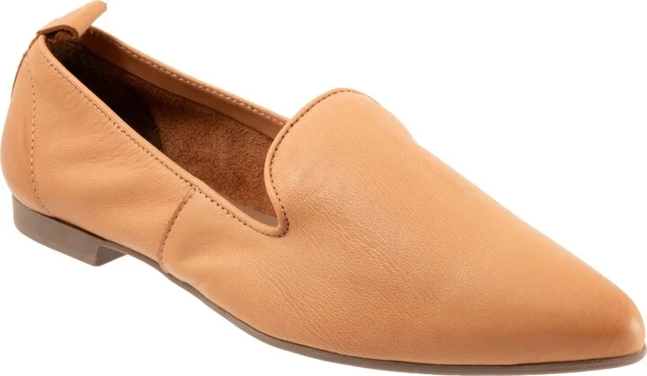 Izzy Pointed Toe Flat