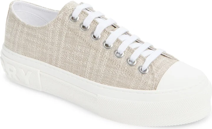 Jack Check Low Top Sneaker