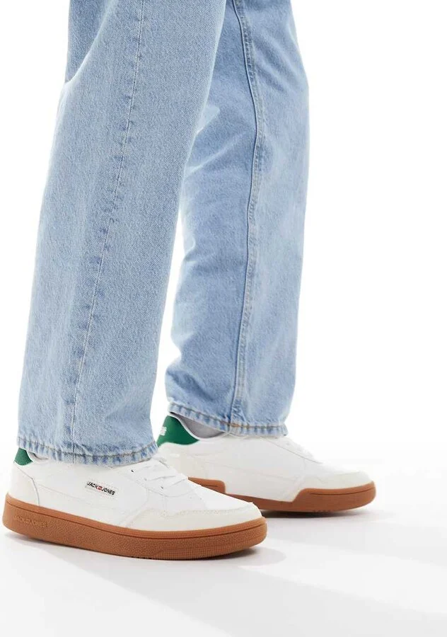Jack & Jones gum sole sneakers in white with green detail - Image 4