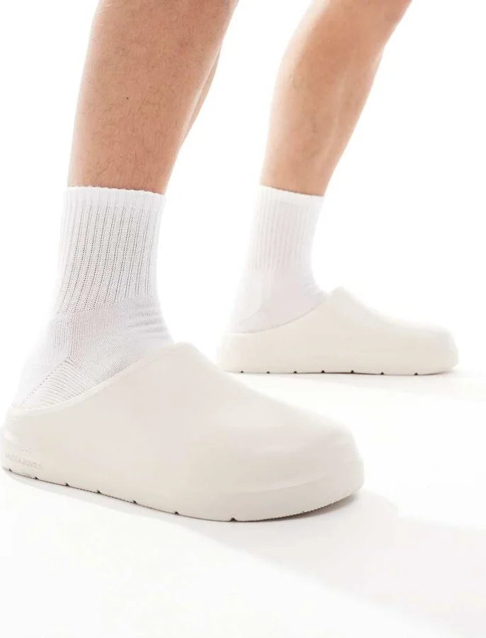 Jack & Jones molded mules in cream - Image 4