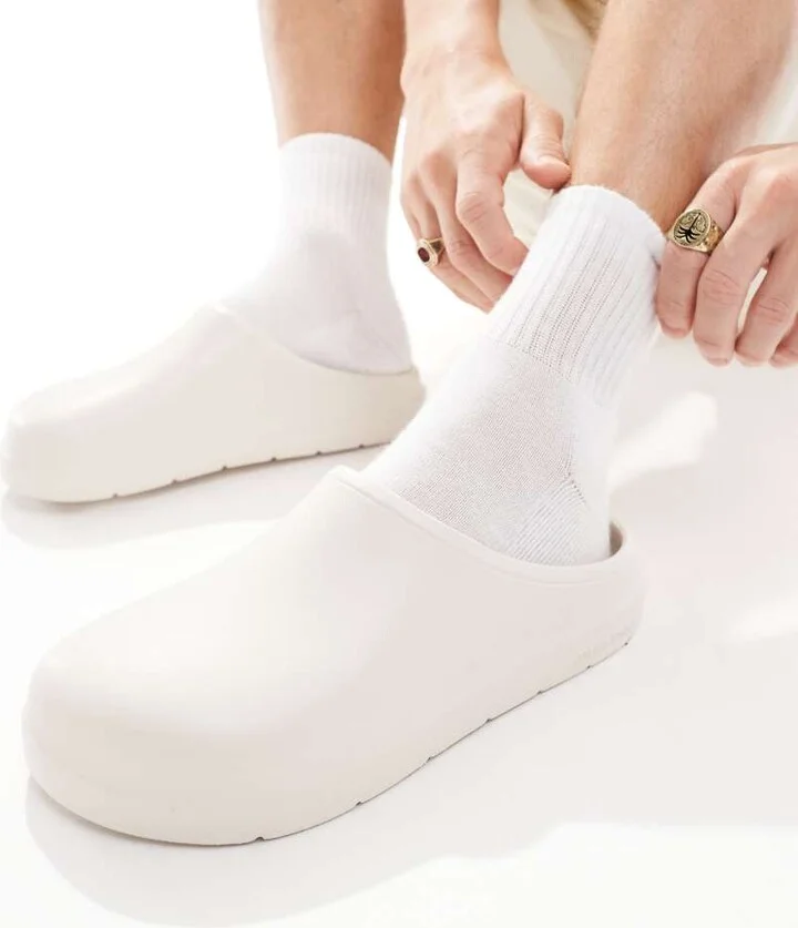 Jack & Jones molded mules in cream