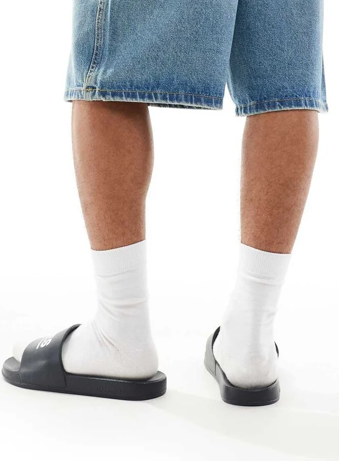 Jack & Jones pool sliders in black - Image 3