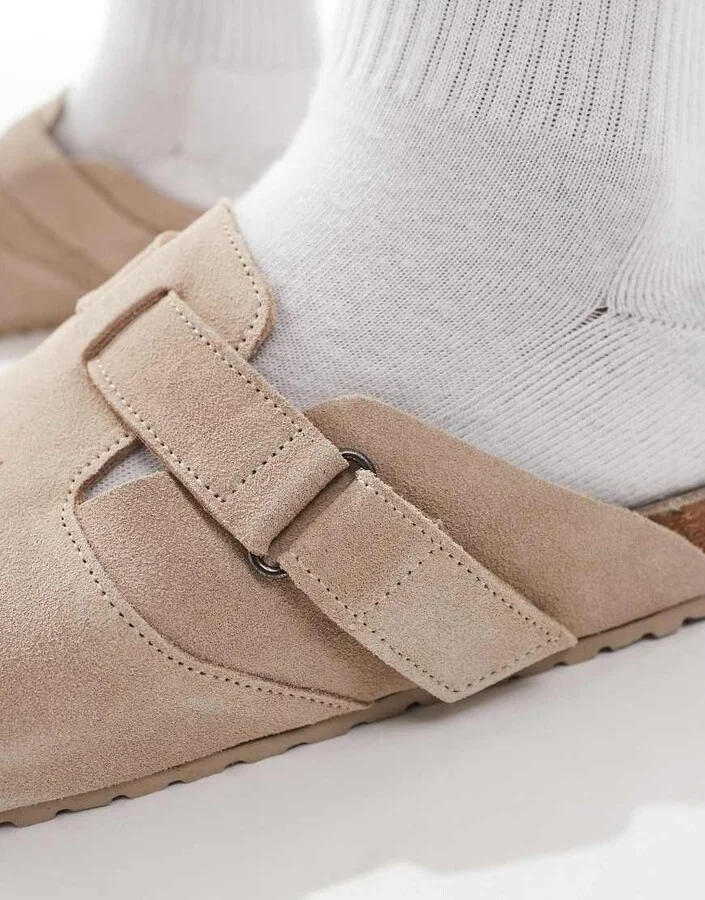Jack & Jones suede clogs in beige - Image 3