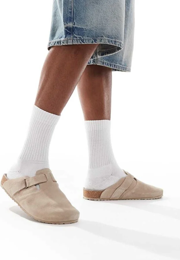 Jack & Jones suede clogs in beige - Image 4