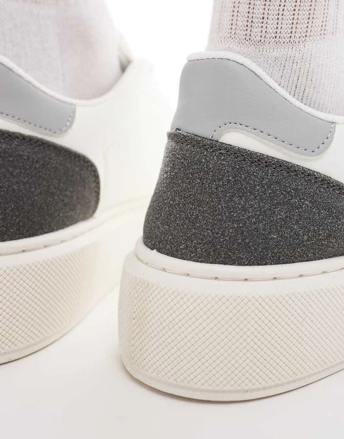 Jack & Jones suede mix sneakers in white with gray trim - Image 2