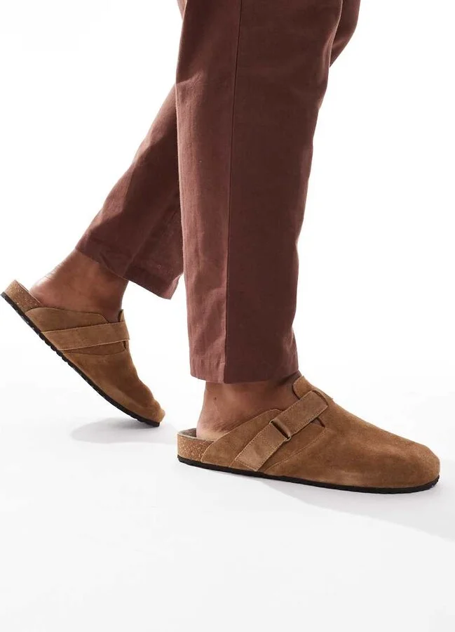 Jack & Jones suede mules in tan