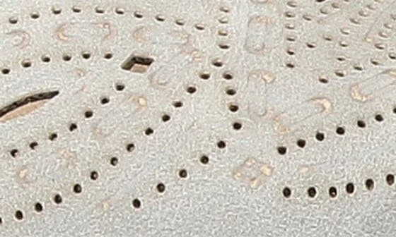 Jackie Laser Cut Flat - Image 7
