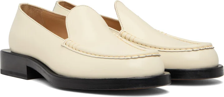JACQUEMUS Off-White 'The loafers' Loafers - Image 4