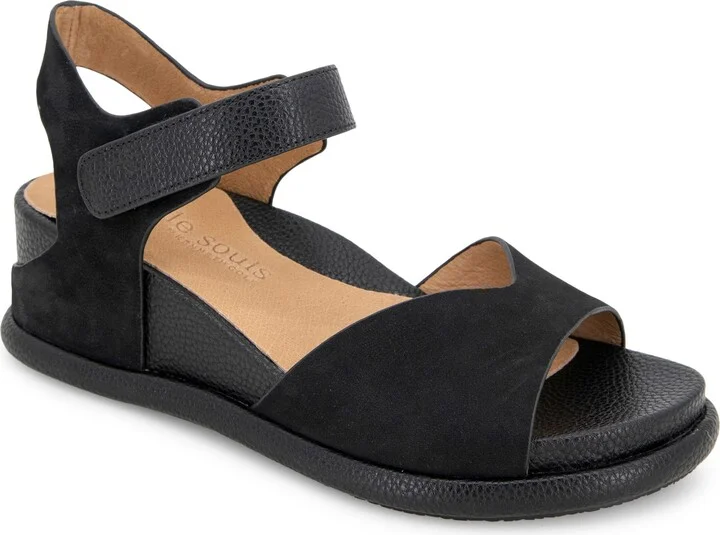 Jalleen Wedge Sandal