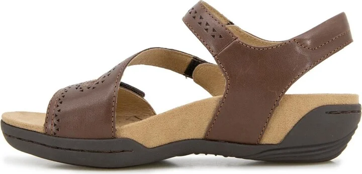Jambu Women's Makayla Wide Sandal - Image 4