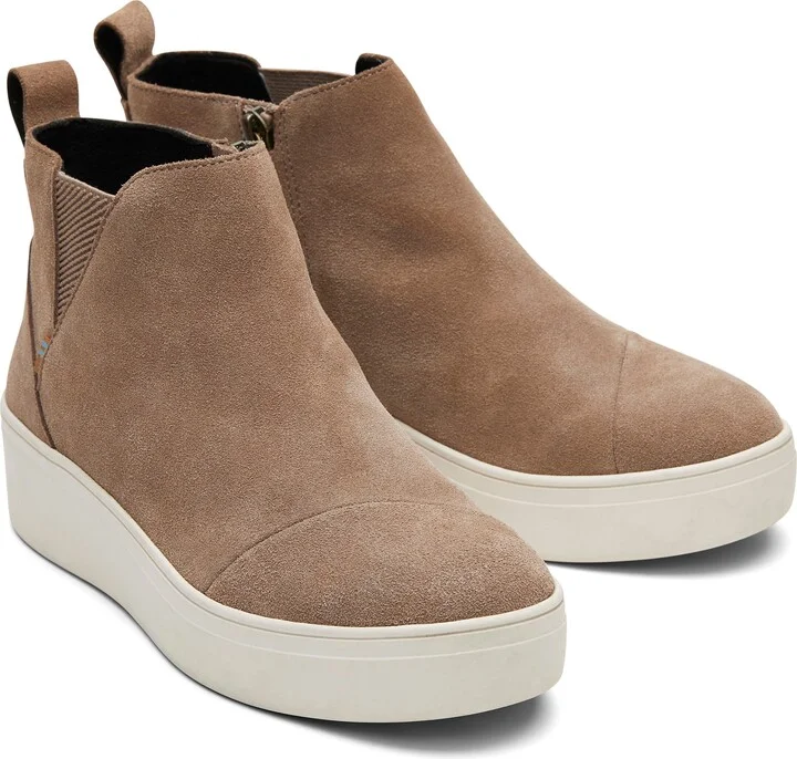 TAUPE