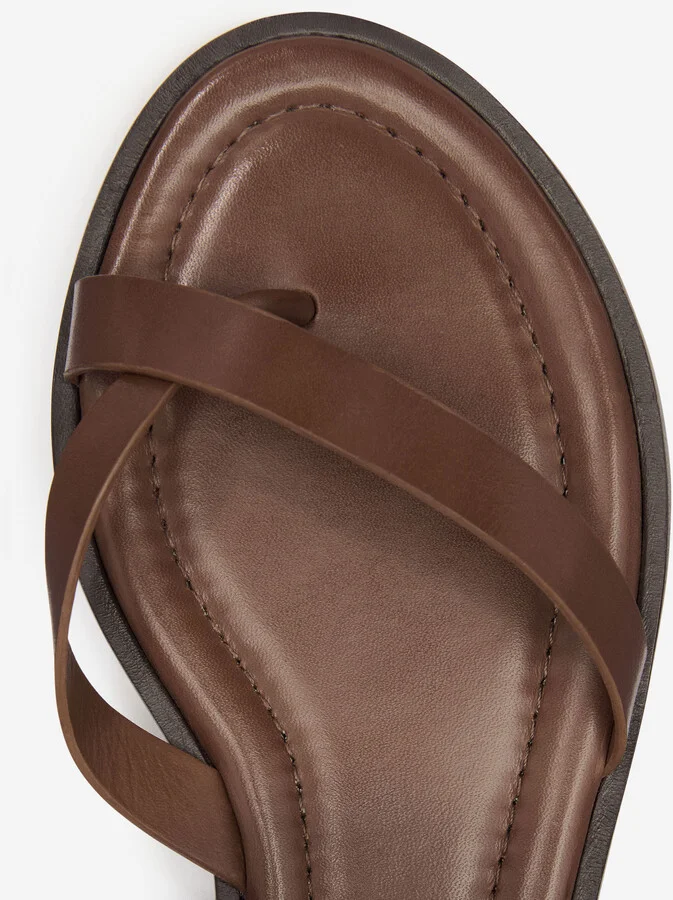 Jane Flat Sandal - Image 2