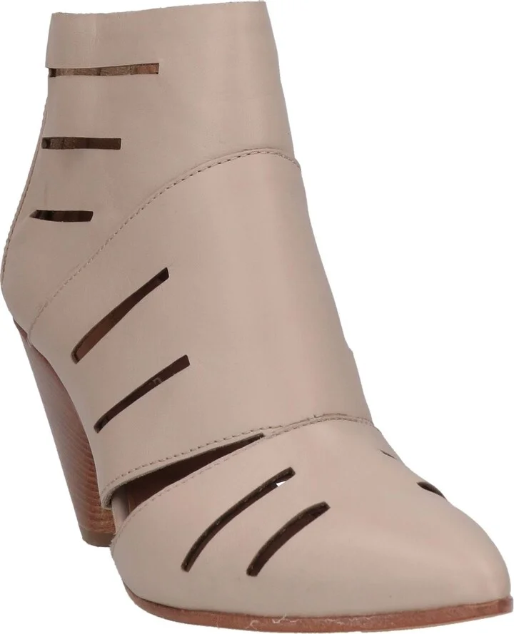 Janet & Janet Woman Ankle boots - Image 4