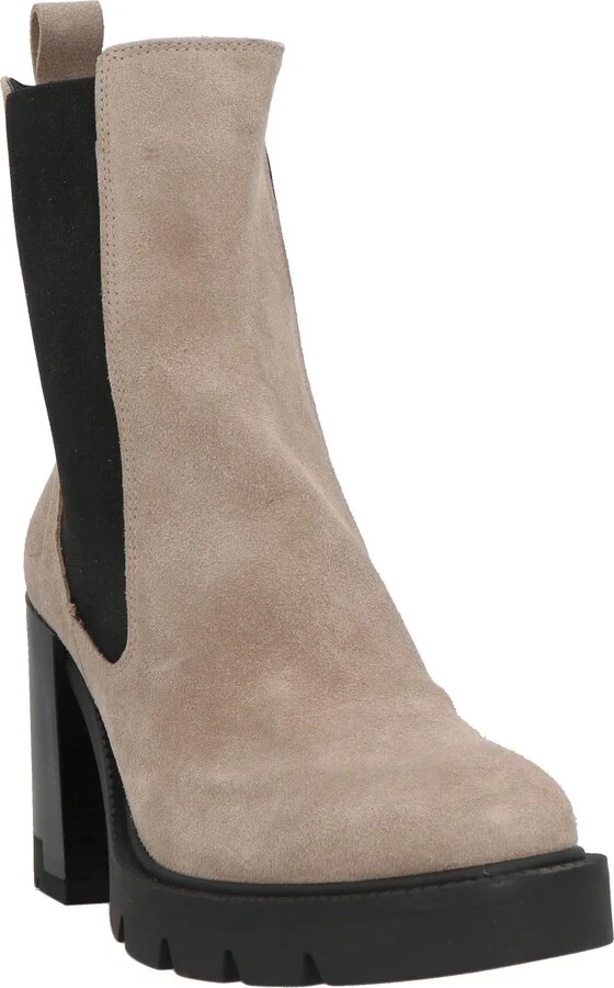 Janet & Janet Woman Ankle boots - Image 4