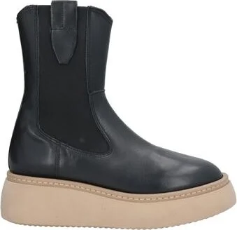 Janet & Janet Woman Ankle boots