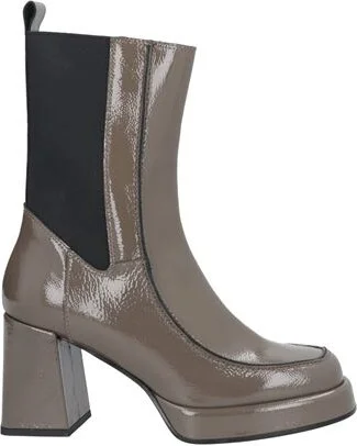 Janet & Janet Woman Ankle boots