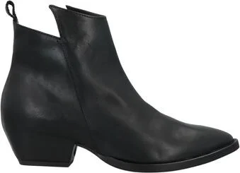Janet & Janet Woman Ankle boots