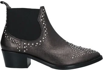 Janet & Janet Woman Ankle boots