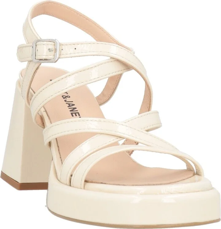 Janet & Janet Woman Sandals - Image 4