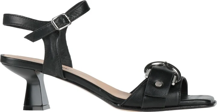 Janet & Janet Woman Sandals - Image 3