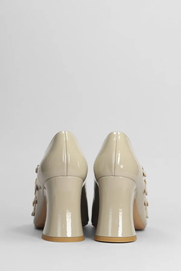 Janis Pumps In Taupe Patent Leather - Image 4