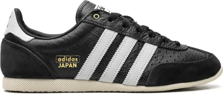 Japan "Core Black/Cloud White" sneakers
