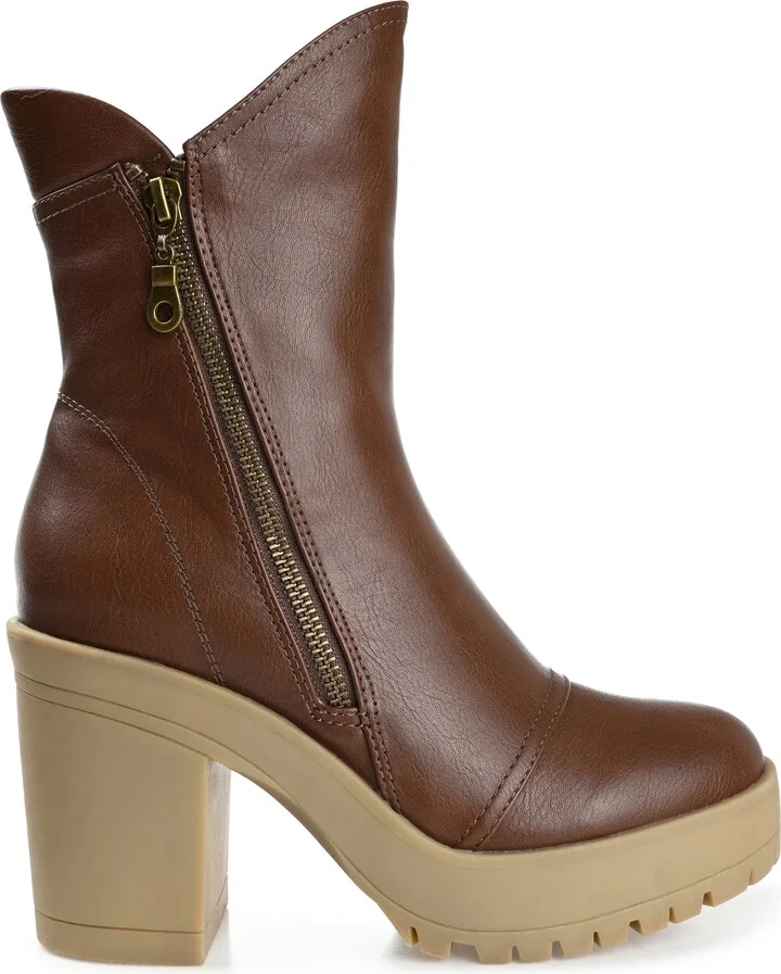 Jaquie Lug Sole Bootie - Image 8