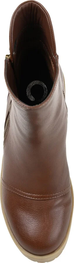 Jaquie Lug Sole Bootie - Image 9
