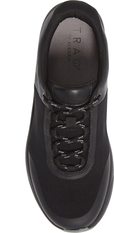 Jaunt Knit Sneaker - Image 5