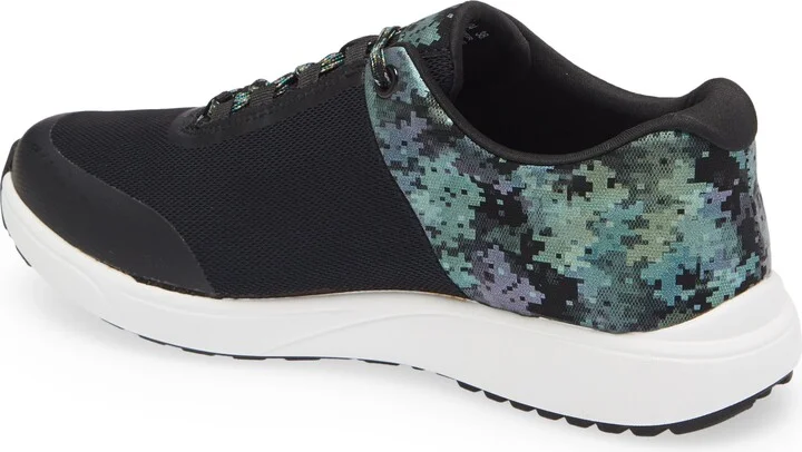 Jaunt Knit Sneaker - Image 8