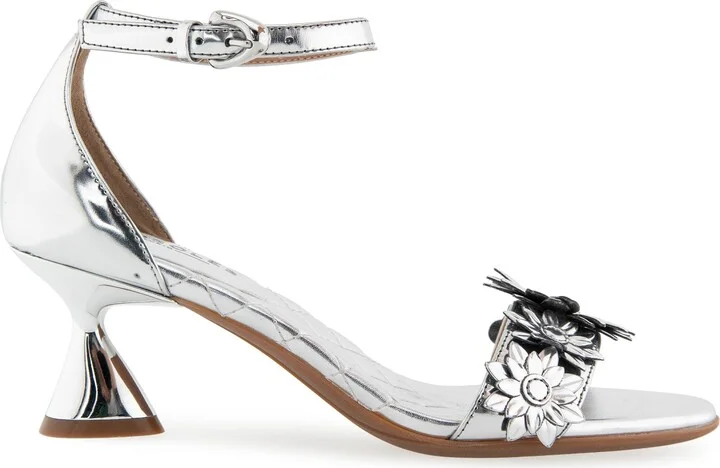 Jazzier Ankle Strap Sandal - Image 3