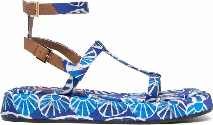 Jazzy seashell-print sandals
