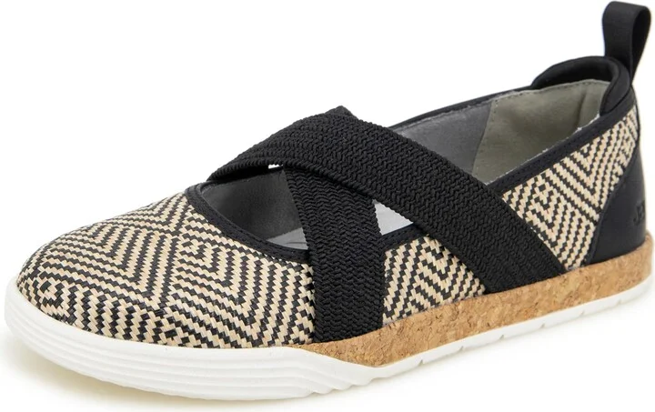 JBU Women's ELM Ballet Flat