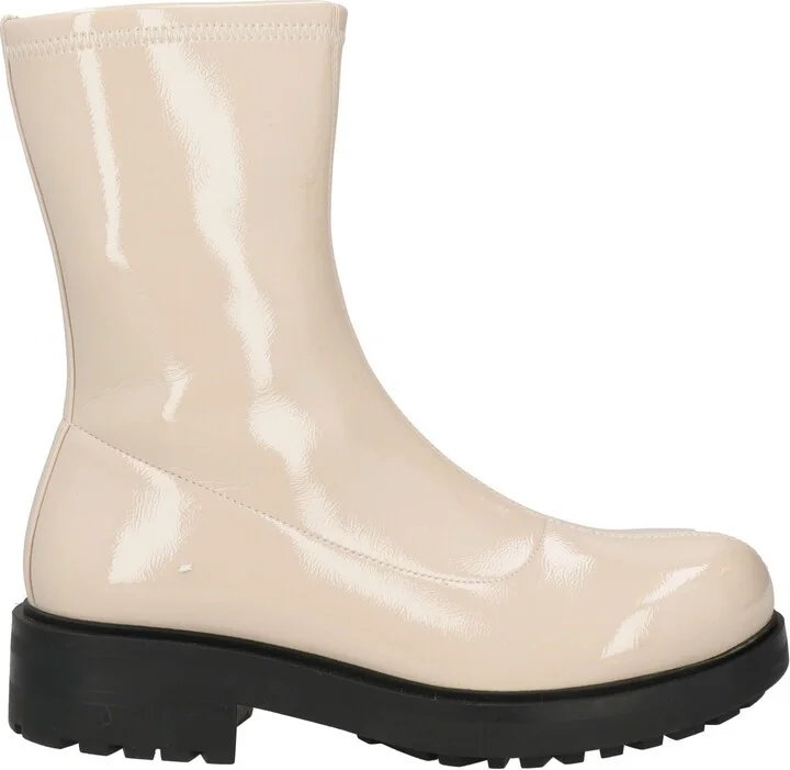 Jeannot Woman Ankle boots - Image 3
