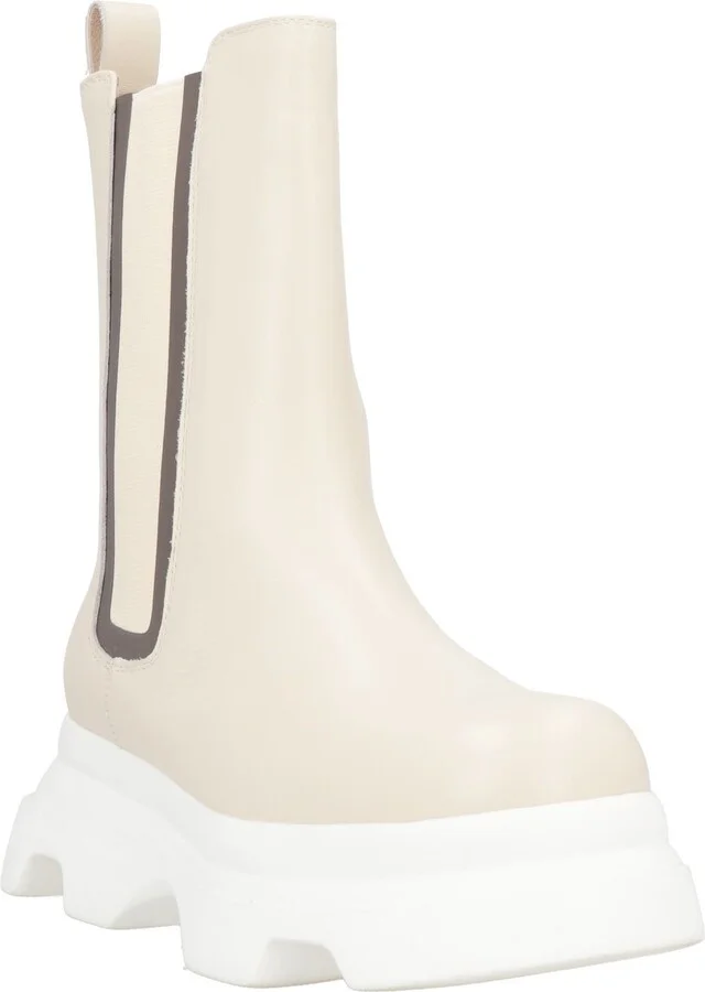 Jeannot Woman Ankle boots - Image 4