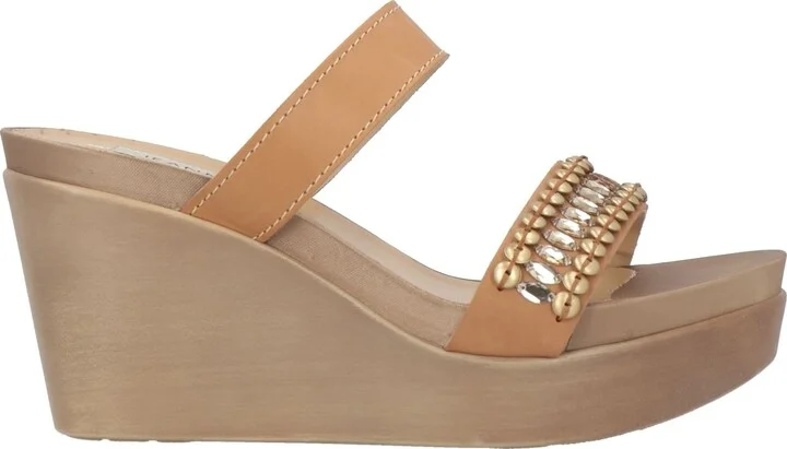 Jeannot Woman Sandals - Image 3