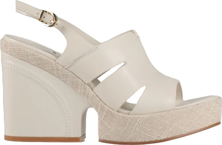 Jeannot Woman Sandals - Image 3