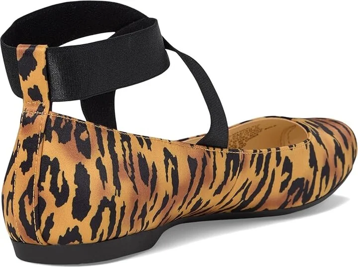 Jessica Simpson Mandalaye Flat Women's Shoes Natural Tiger Print : 8 M, Leather - Image 4
