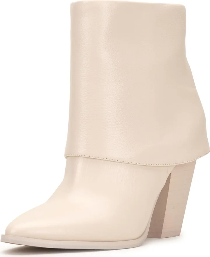 Jessica Simpson Women's Calvagh Bootie Ankle Boot