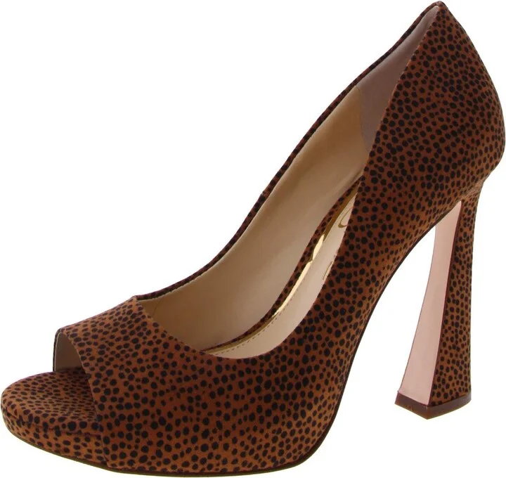 Jessica Simpson Women's Felliey Peep Toe Pump