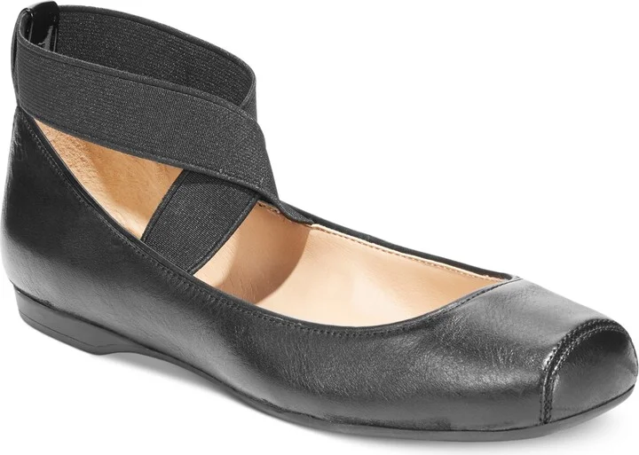 Jessica Simpson Women's Mandalaye Elastic Criss-Cross Ankle Strap Ballet Flats