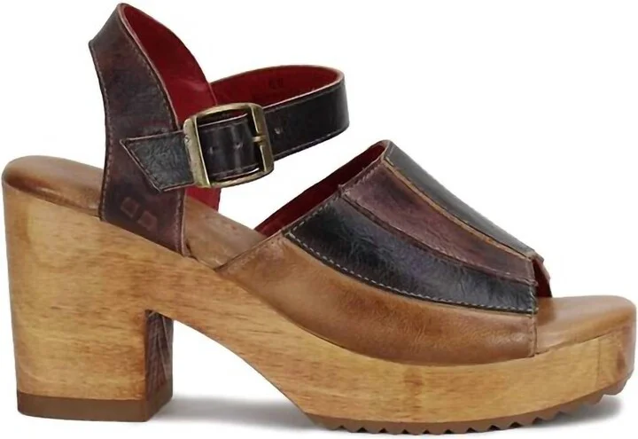 Jetsetter Clog Sandal In Cold Brew