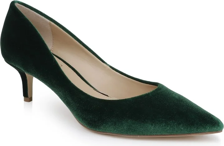 Jewel Badgley Mischka Women's Enola Velvet Pumps