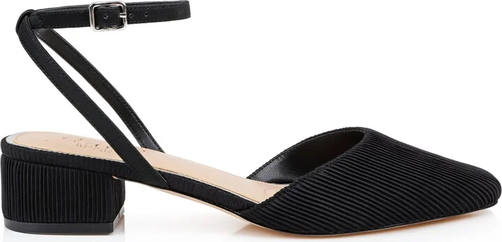 Jewel Badgley Mischka Women's Stacy Snip Toe Dress Pumps - Image 2
