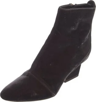 Jimmy Choo - Image 2