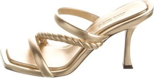 Gold, Metallic