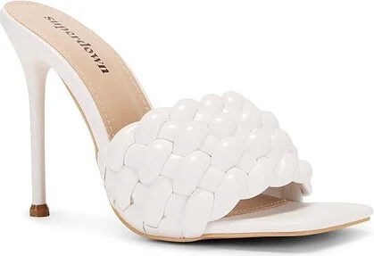 Jocelyn Heel - Image 2
