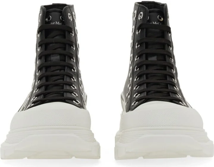 Joey Sneaker With Eyelets - Image 2